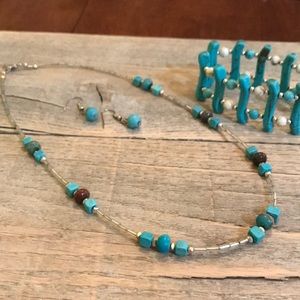 ⭐️3 for $20⭐️ Beaded necklace, bracelet, and earrings